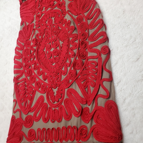 SOLD 🚫 JS Collections| Embroidered Soutache Trumpet Dress - Picture 5 of 11